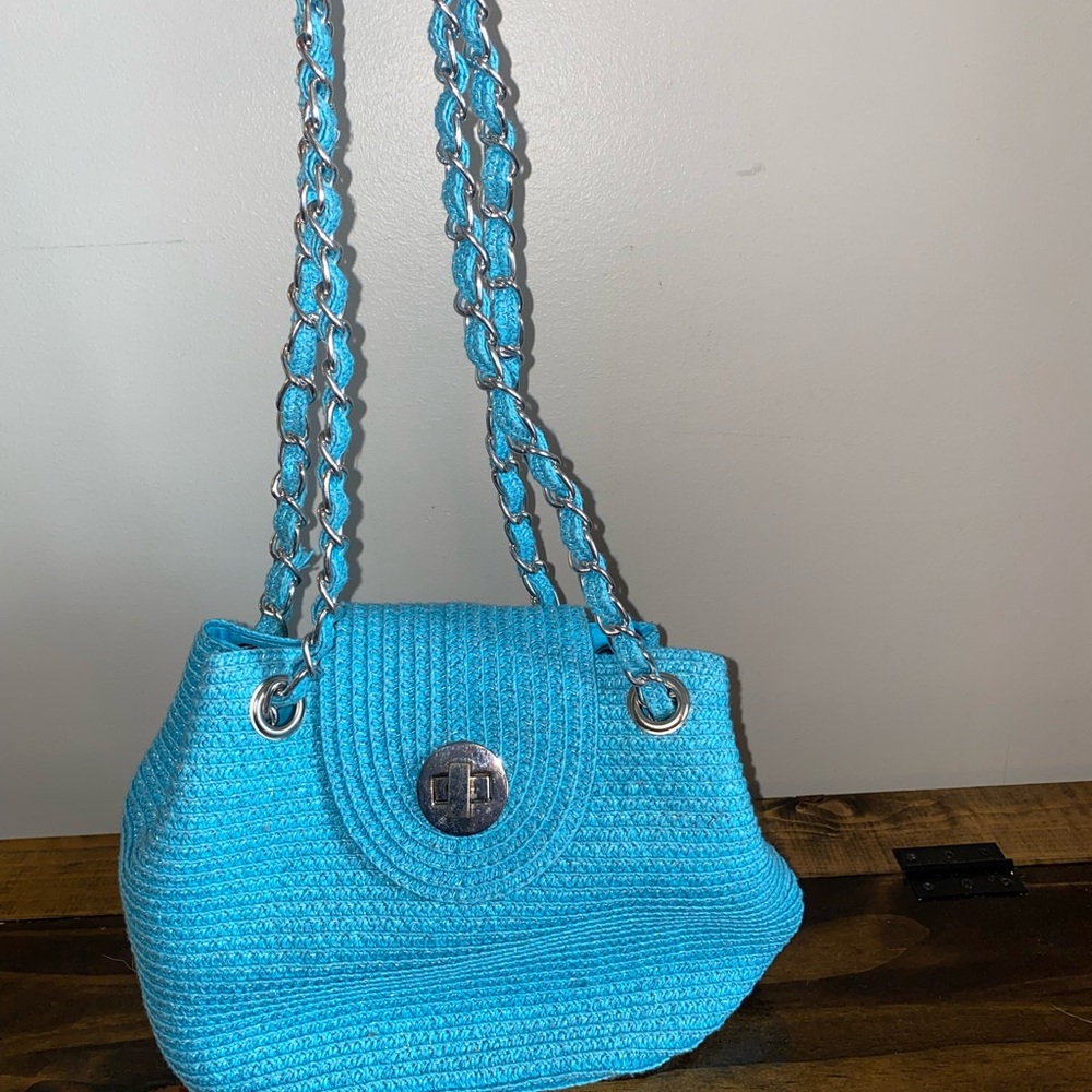 Magid Straw Bucket Bag w Chain Strap NWT